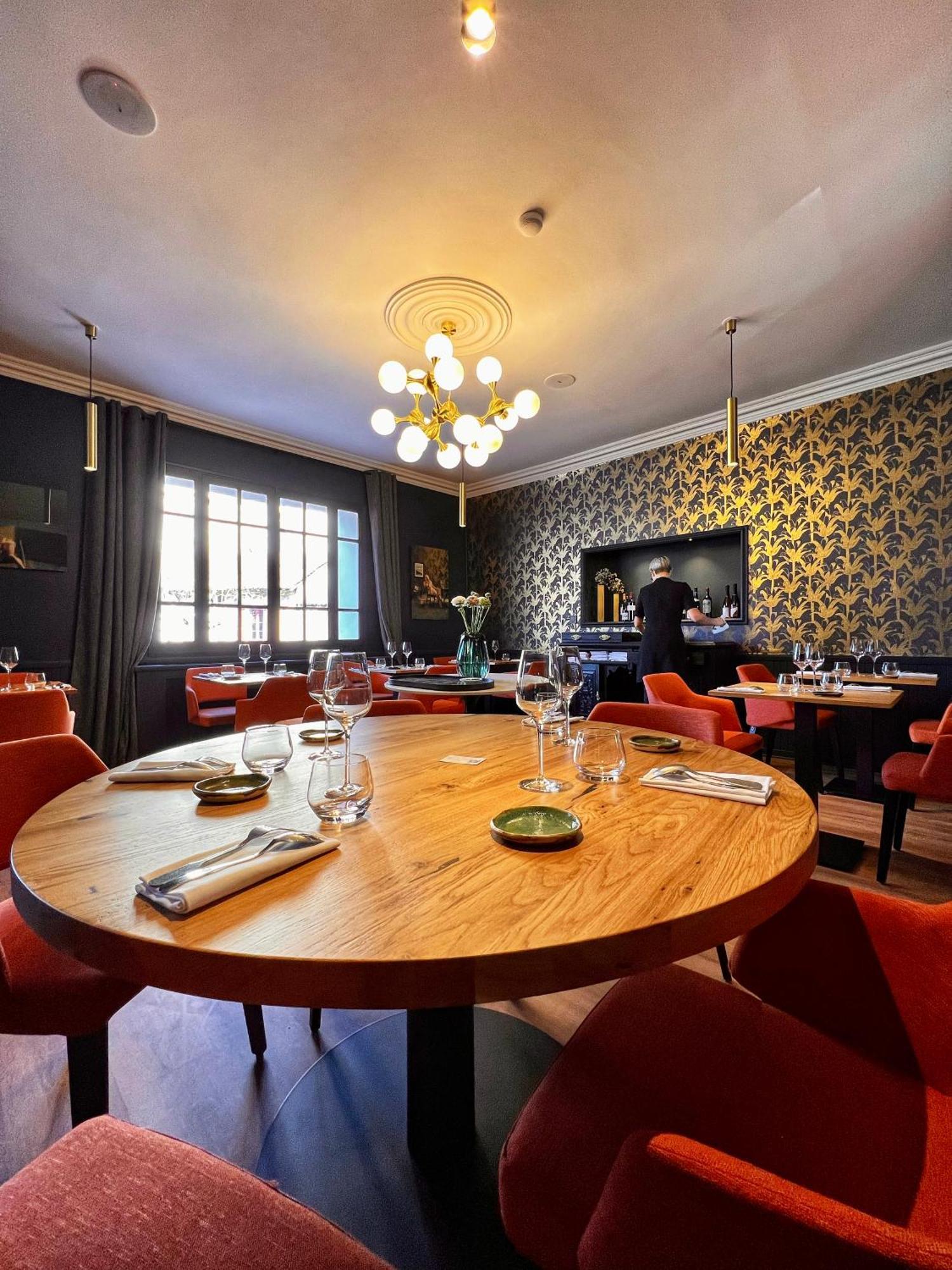 Hotel & Gastronomie - La Table De L'Europe Villeréal Buitenkant foto